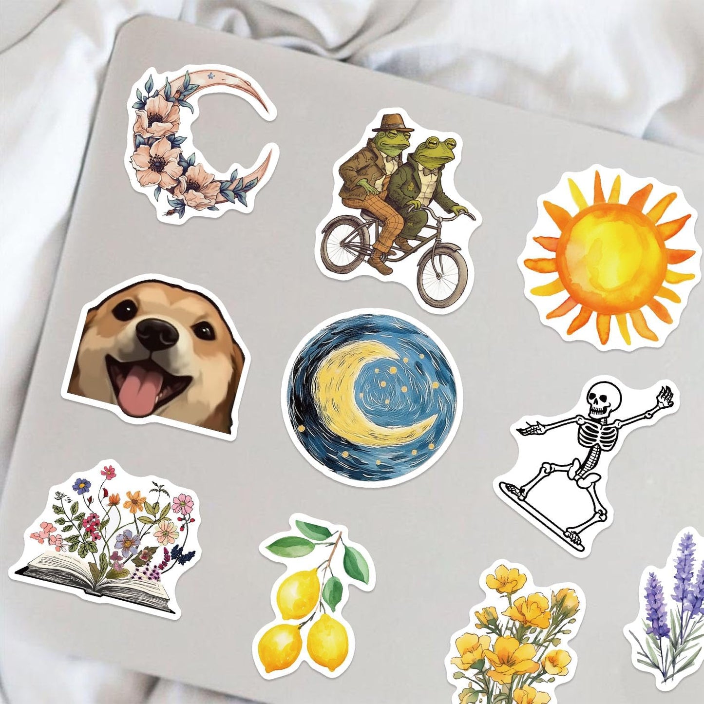 100Pcs Nature Stickers, Forest Woodland Jungle Aesthetic Stickers, Waterproof Vinyl Sticker for Laptops,Water Bottle,Party Favors,Scrapbooks